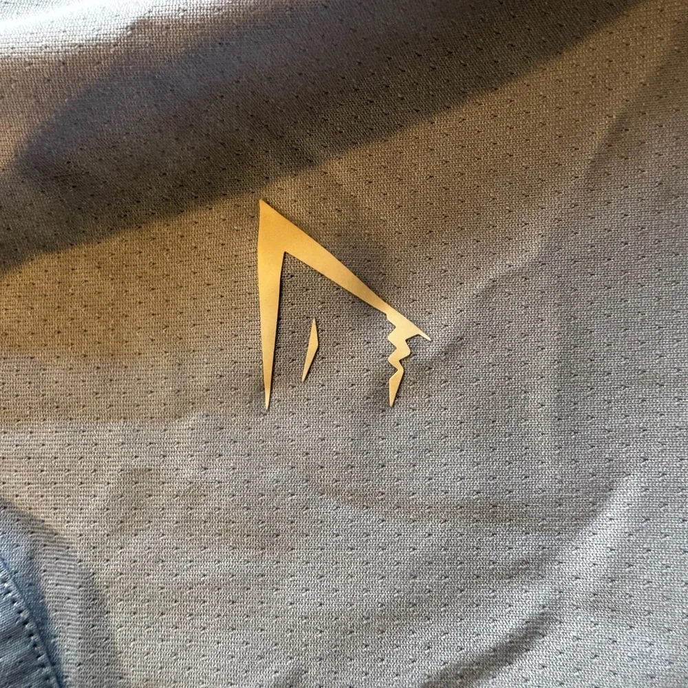 Gymshark Blue Training Crop Tank Top - Picture 2 of 5